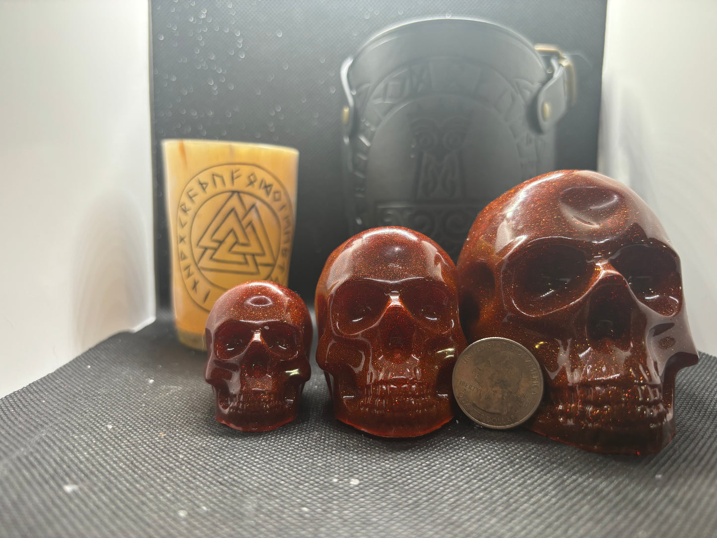 Náströnd Skulls resin skulls