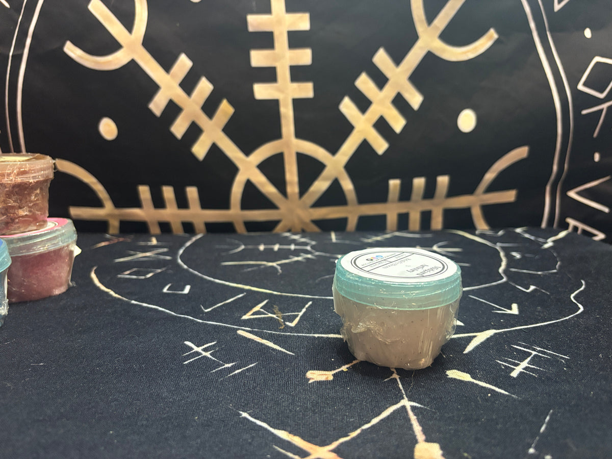 Brigid's Bloom coconut sugar scrub by Midgard Artistry, photo 2