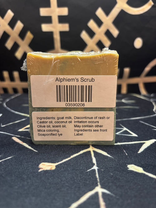 Álfheim's Scrub vanilla sugar goat milk soap by Midgard Artistry, photo 2