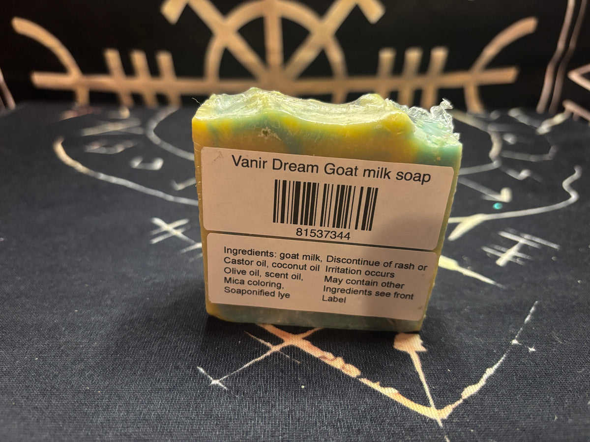 Vanir Dream vanilla goat milk soap by Midgard Artistry, photo 2